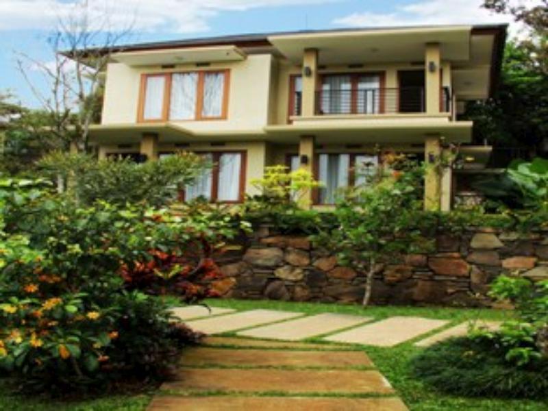 Dago Heuvel Resort Cimenyan Exterior photo
